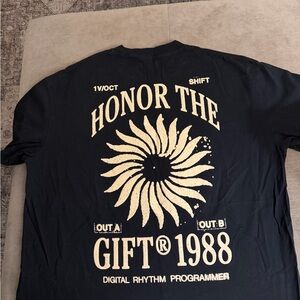 HONOR THE GIFT